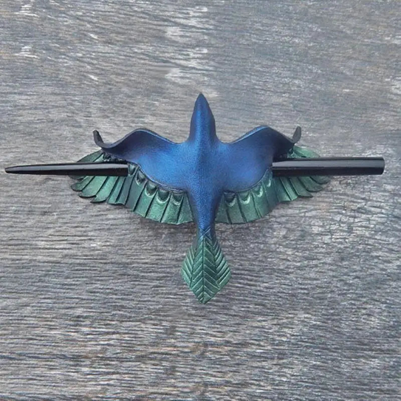 Dark Crown Skull Clip
